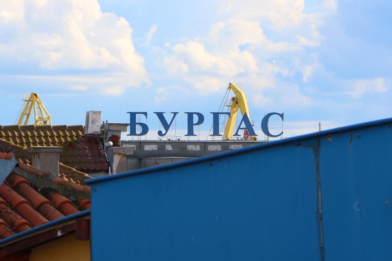Shik & Chic In The Heart Of Burgas # 5Min From Beach # New エクステリア 写真